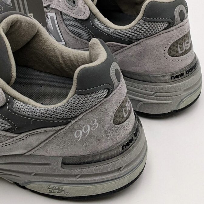 ニューバランス　MR993BG　28cm ニューバランス MR993GL 28cm ワイズ:D New Balance メンズ